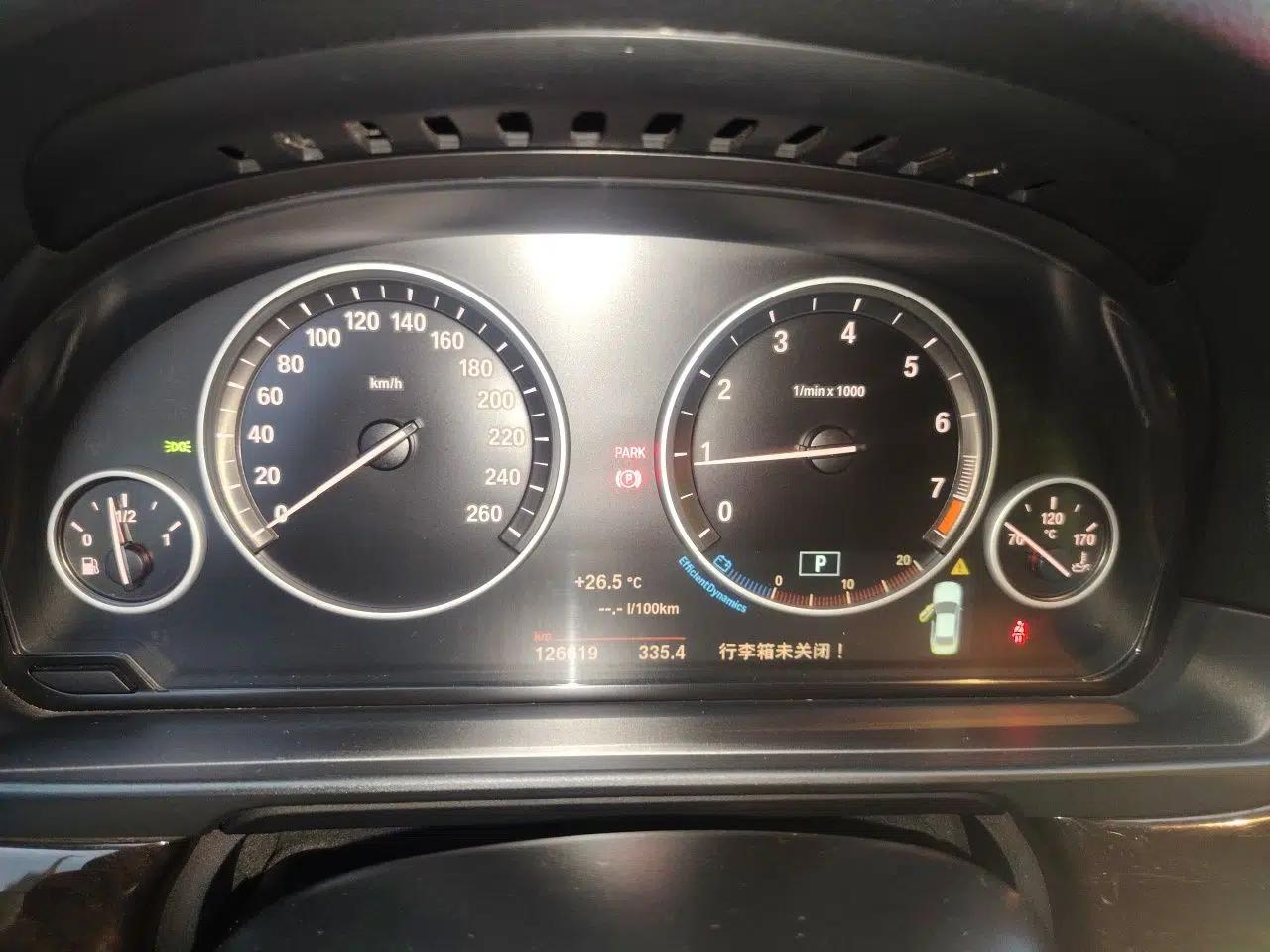 BMW 5 Series 2014 525Li Leading Model — миниатюра 11