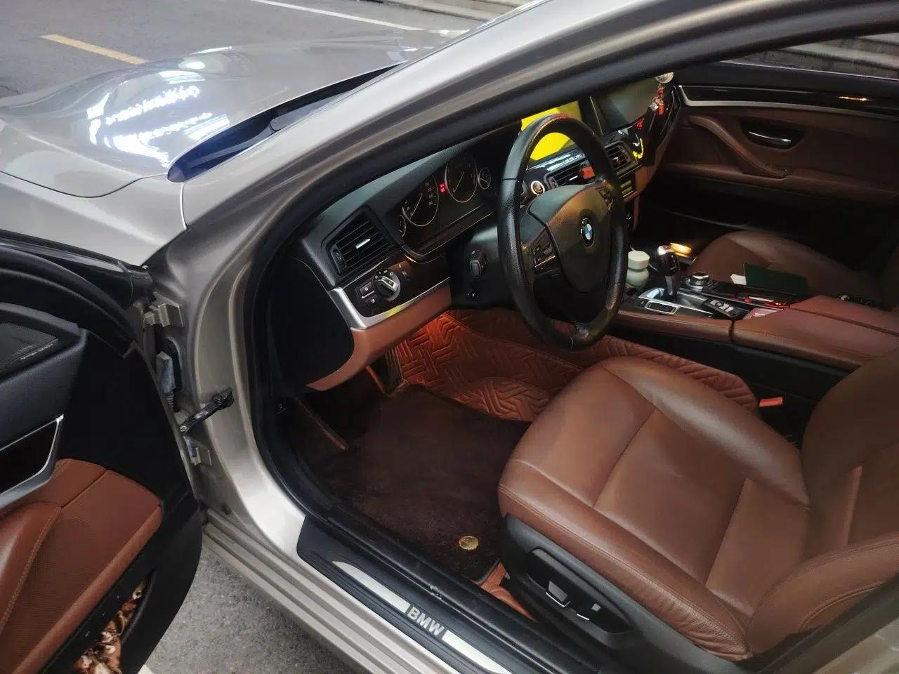 BMW 5 Series 2014 525Li Leading Model — миниатюра 16