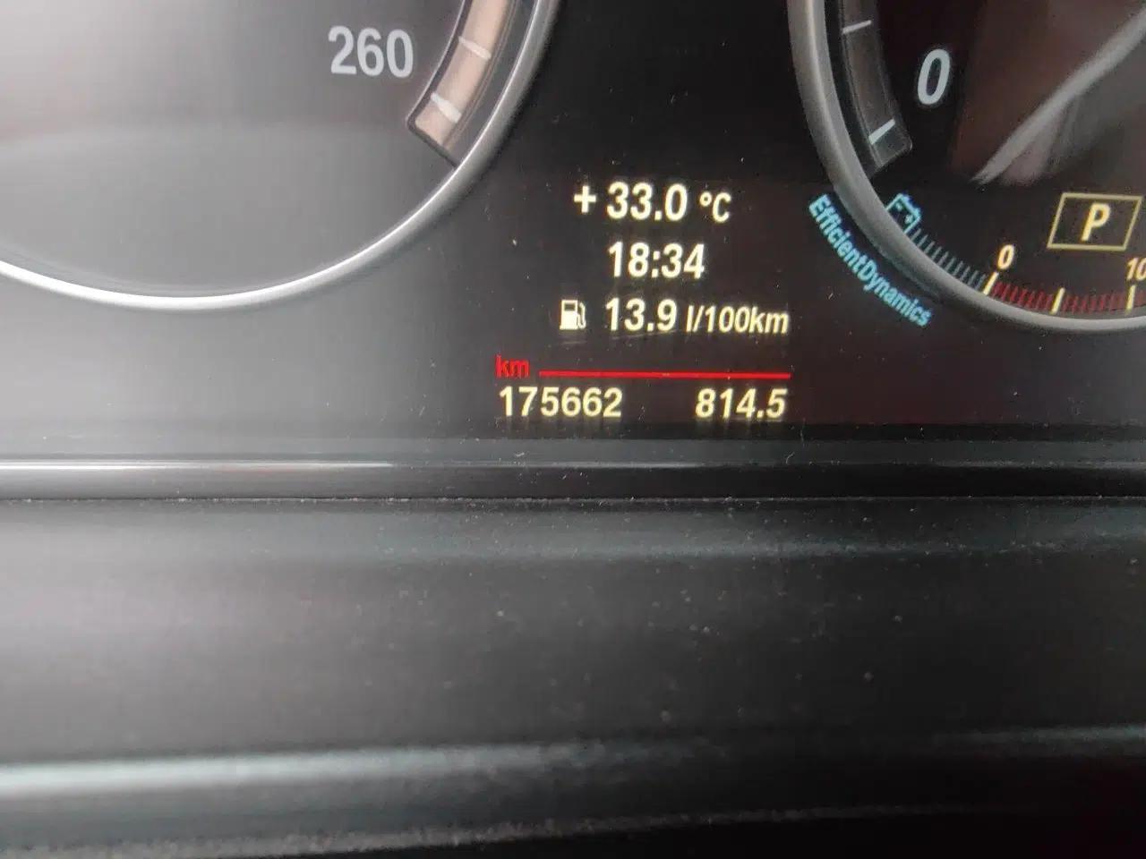 BMW 5 Series 2014 525Li Luxury Design Package — миниатюра 12
