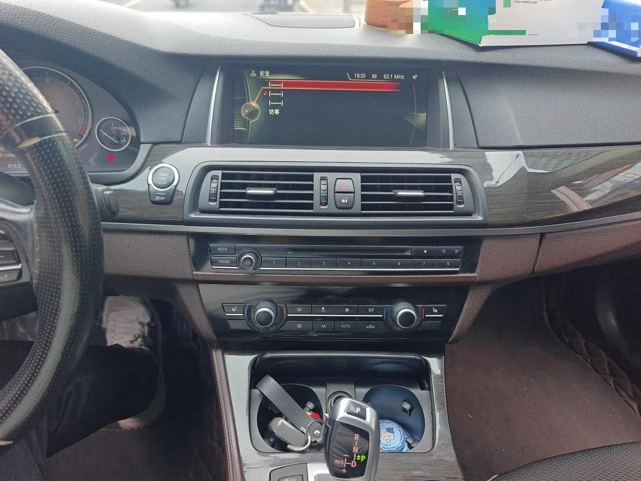BMW 5 Series 2014 525Li Luxury Design Package — миниатюра 13
