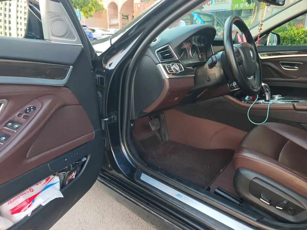 BMW 5 Series New Energy 2015 530Le — миниатюра 16