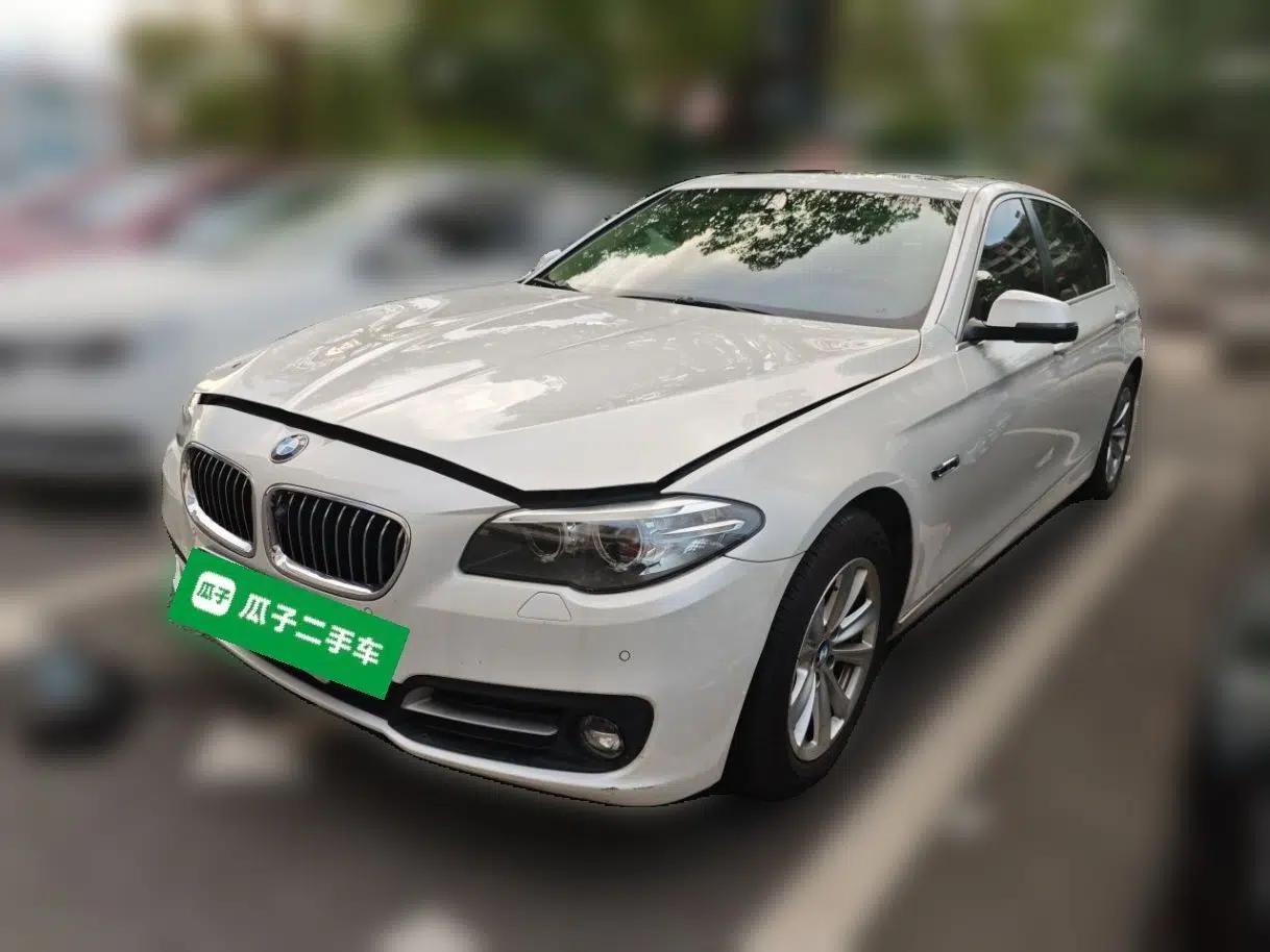 BMW 5 Series 2017 520Li Elegant Edition — миниатюра 1