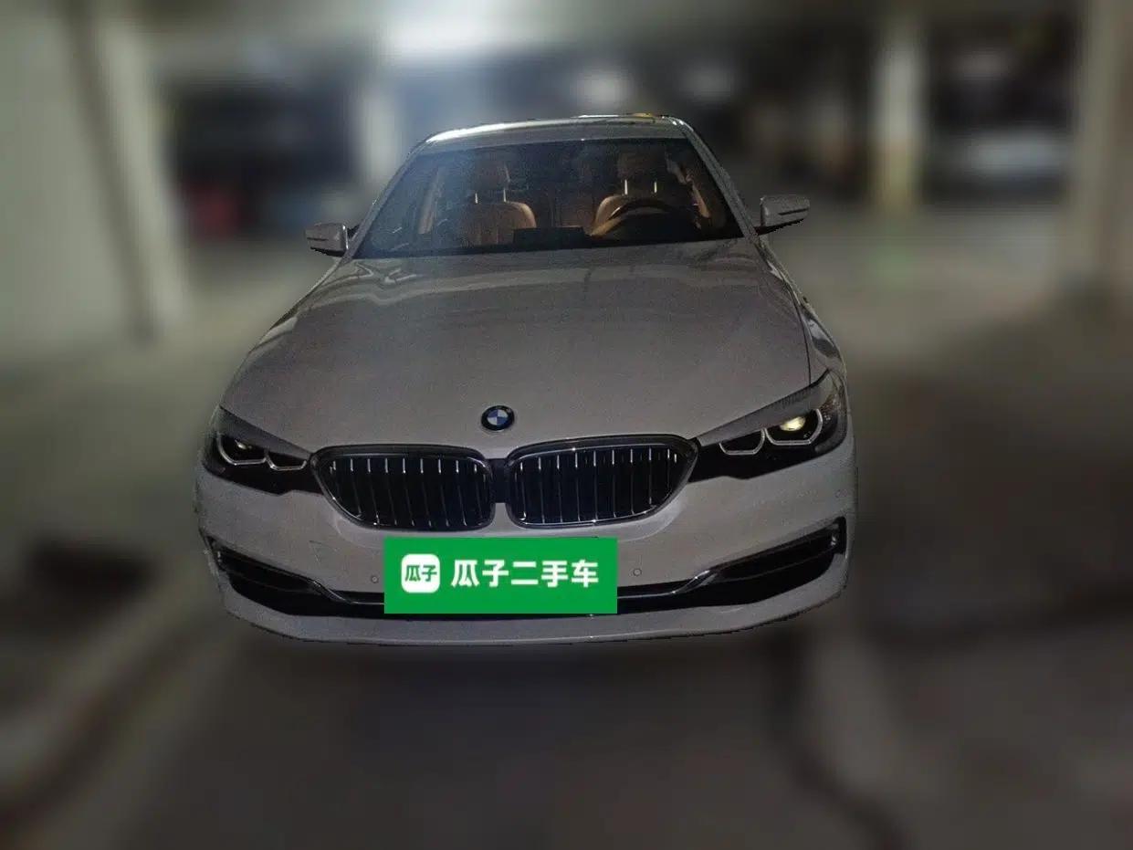 BMW 5 Series 2019 525Li Luxury Package — миниатюра 2