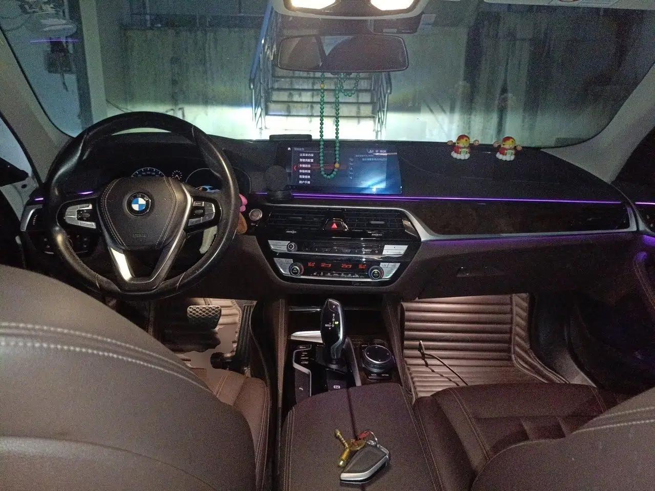 BMW 5 Series 2019 525Li Luxury Package — миниатюра 9