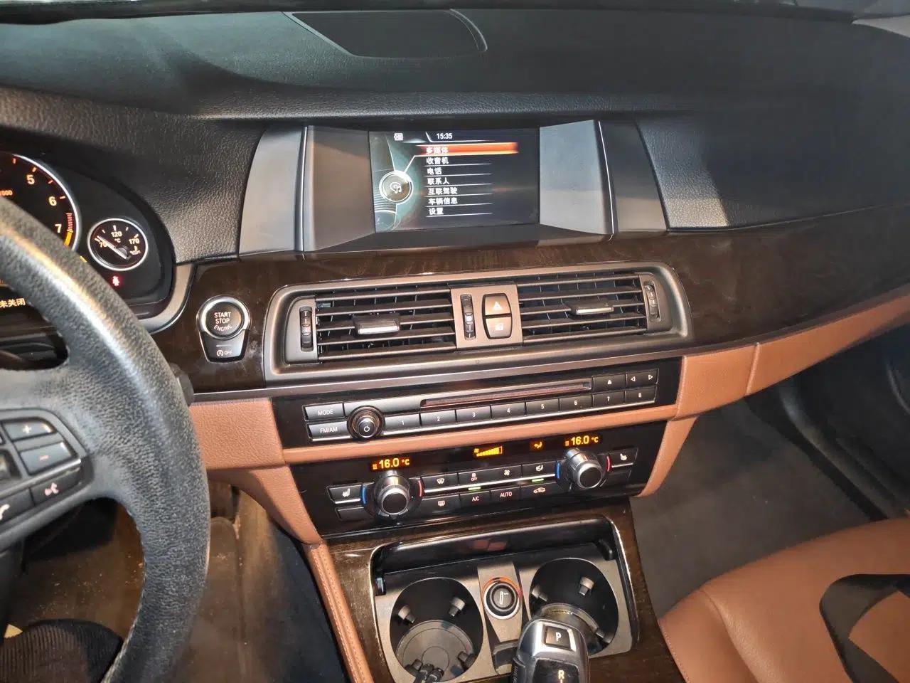 BMW 5 Series 2014 525Li Leading Model — миниатюра 13