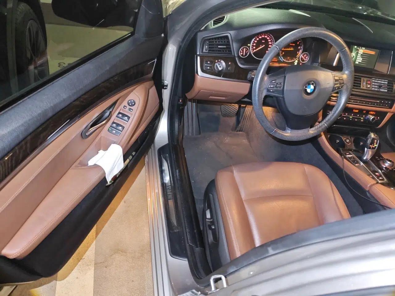 BMW 5 Series 2014 525Li Leading Model — миниатюра 16