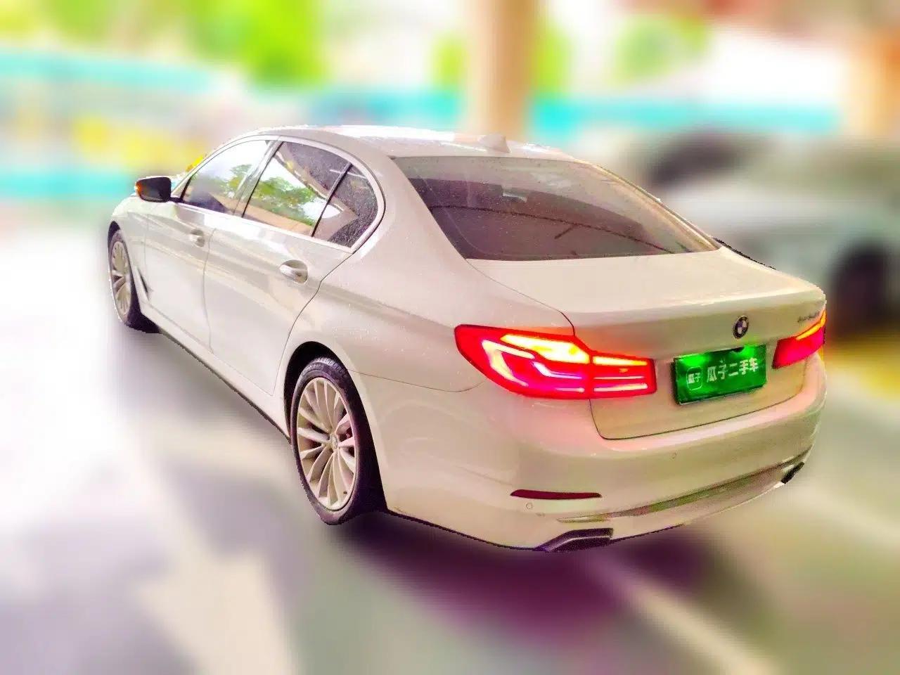 BMW 5 Series 2018 525Li Luxury Package — миниатюра 4