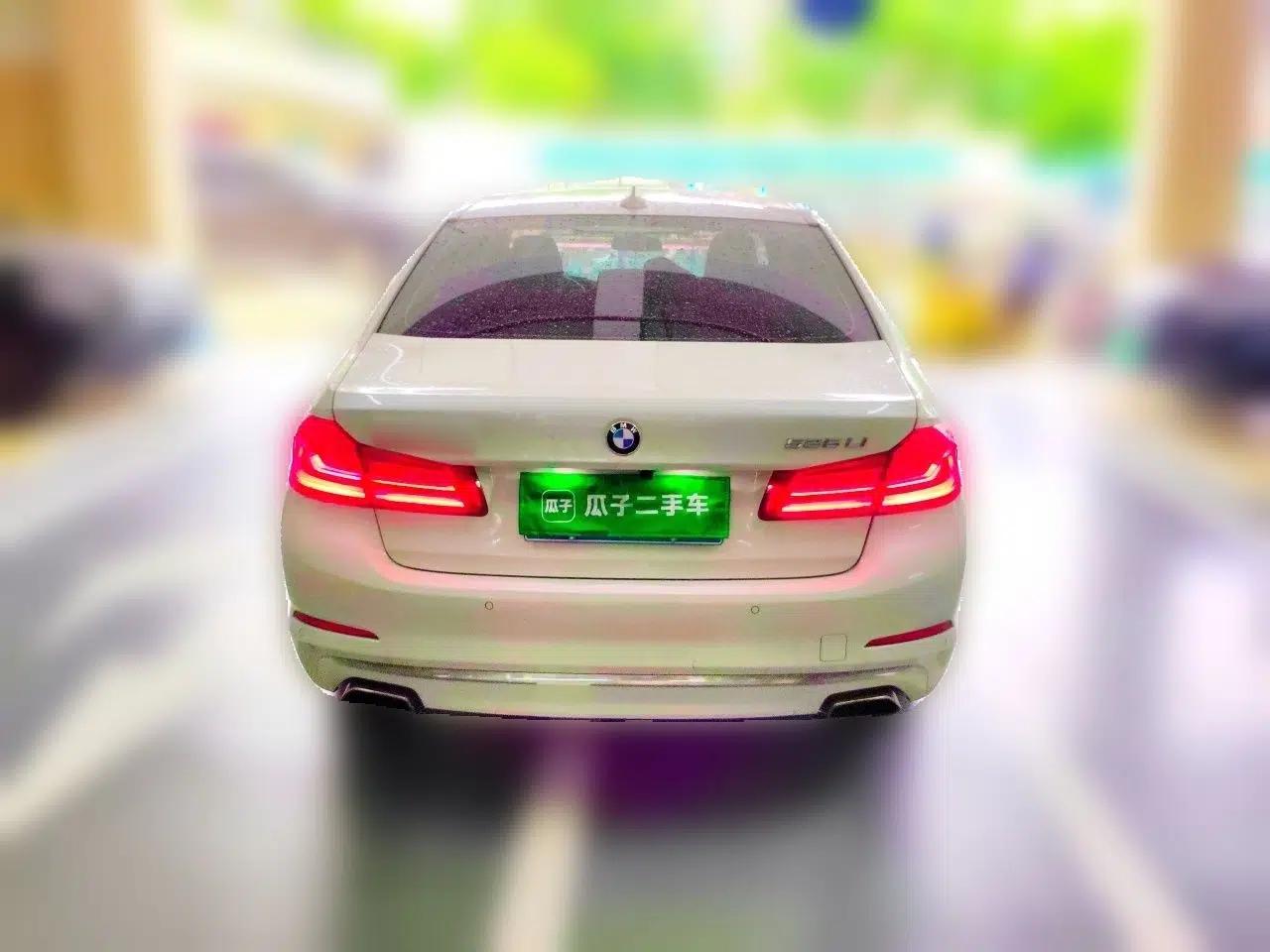 BMW 5 Series 2018 525Li Luxury Package — миниатюра 5