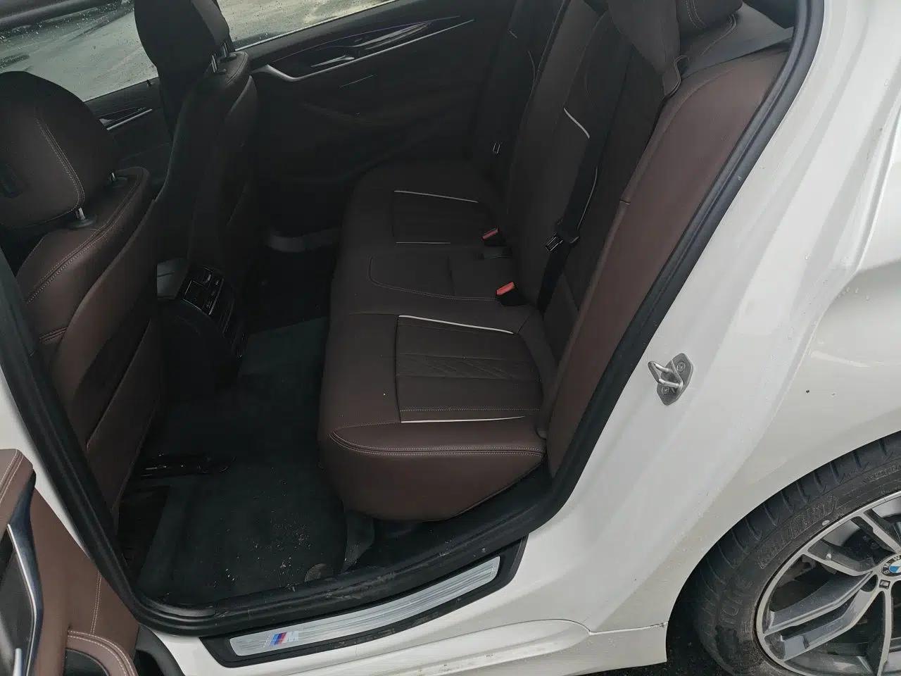 BMW 5 Series 2022 Restyled 525Li M Sport Package — миниатюра 17