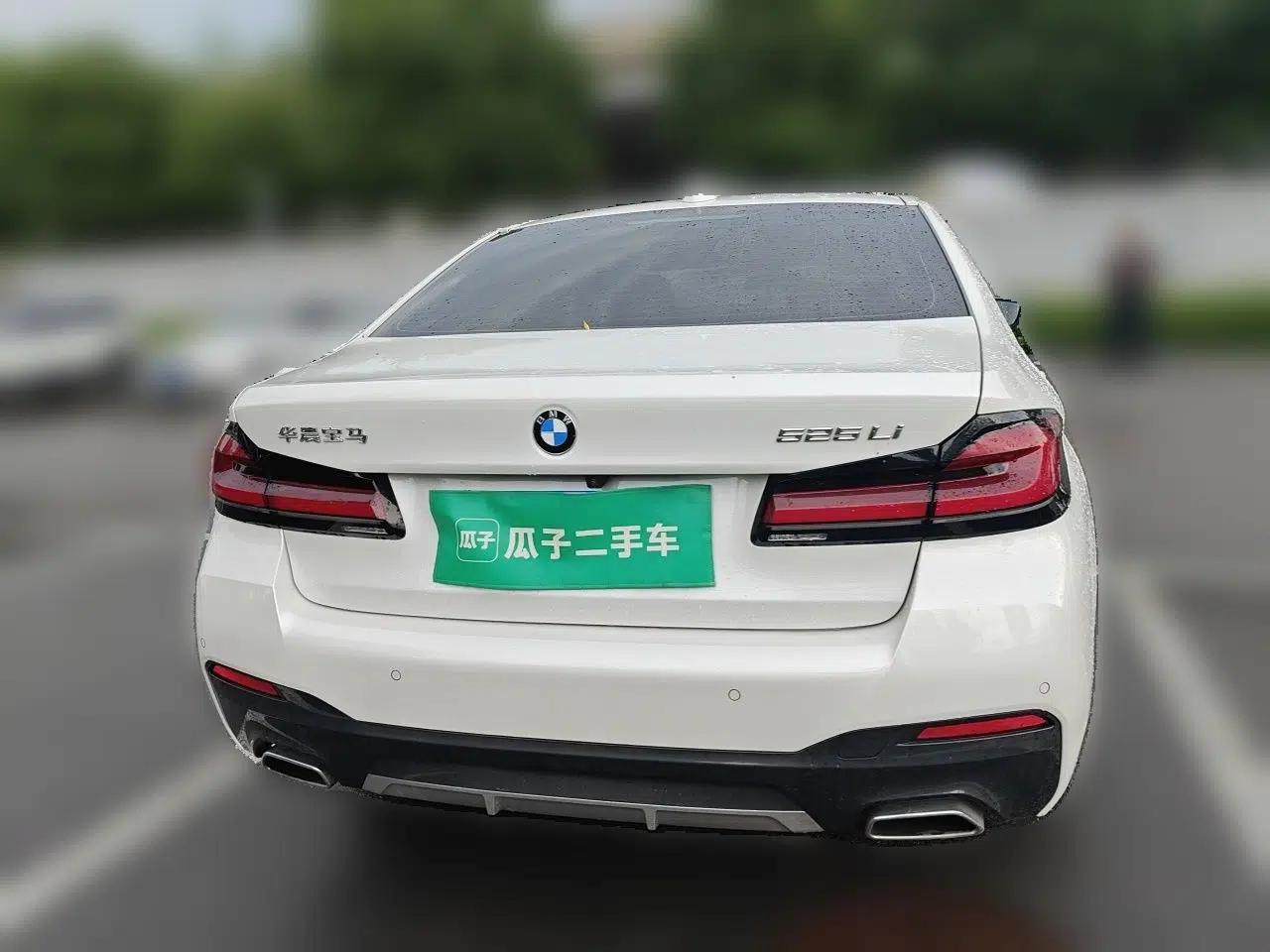BMW 5 Series 2022 Restyled 525Li M Sport Package — миниатюра 5