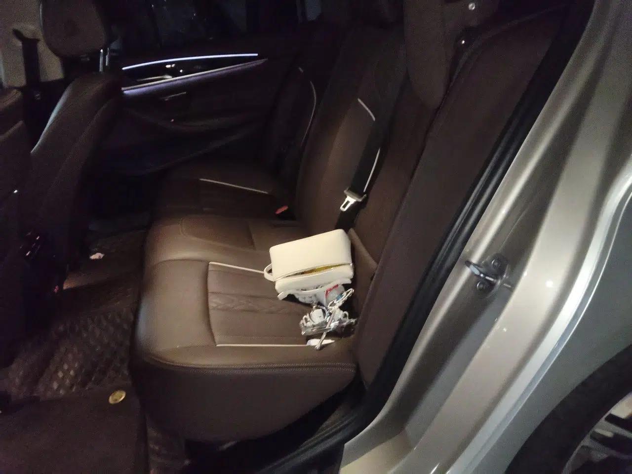 BMW 5 Series 2021 525Li Luxury Package — миниатюра 17