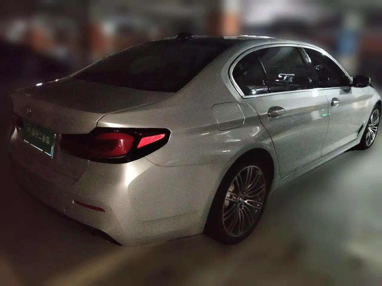 BMW 5 Series 2021 525Li Luxury Package — миниатюра 6