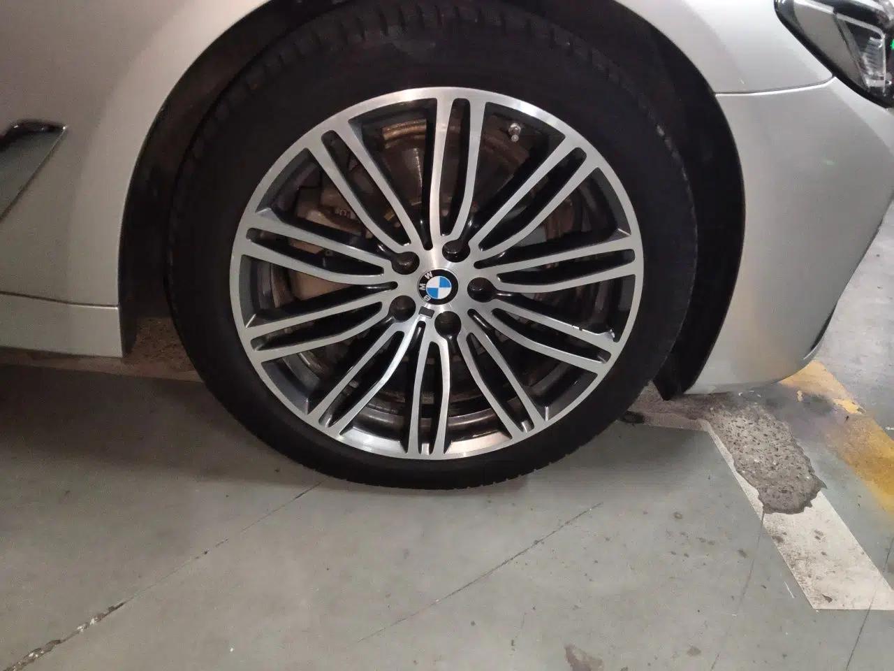 BMW 5 Series 2021 525Li Luxury Package — миниатюра 8