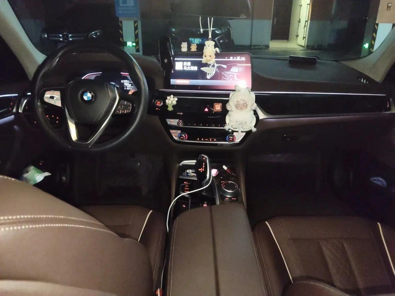 BMW 5 Series 2021 525Li Luxury Package — миниатюра 9