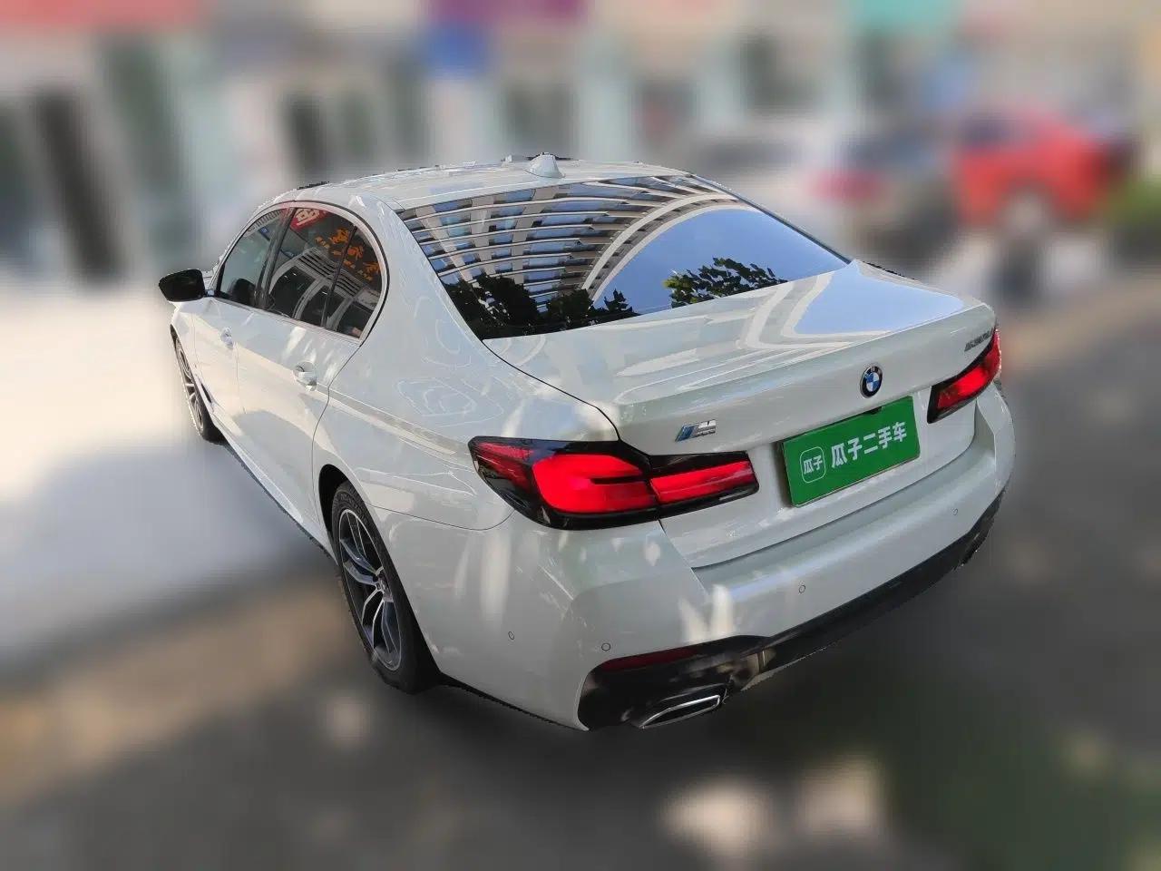 BMW 5 Series 2022 Restyled 525Li M Sport Package — миниатюра 4