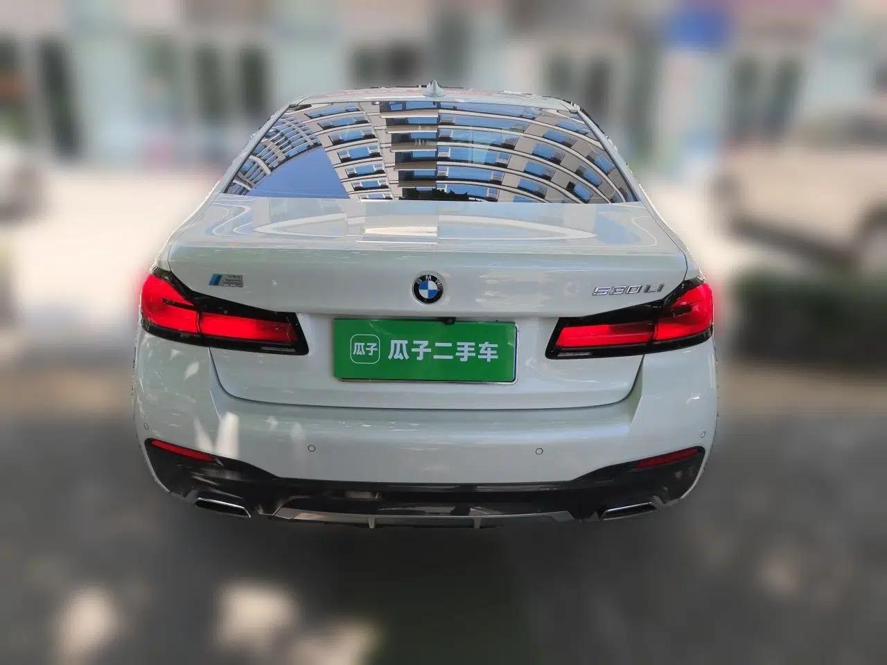 BMW 5 Series 2022 Restyled 525Li M Sport Package — миниатюра 5
