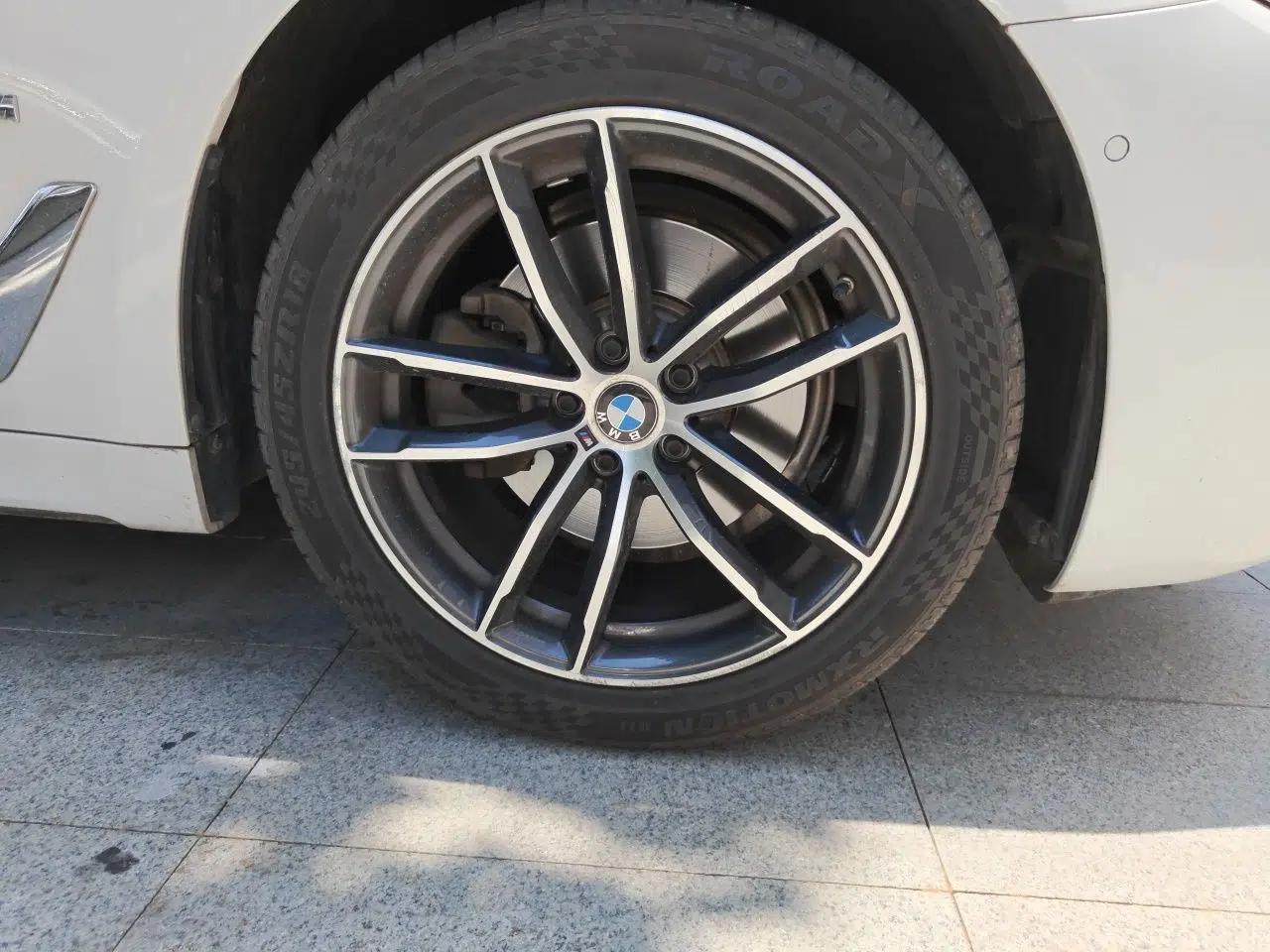 BMW 5 Series 2022 Restyled 525Li M Sport Package — миниатюра 8