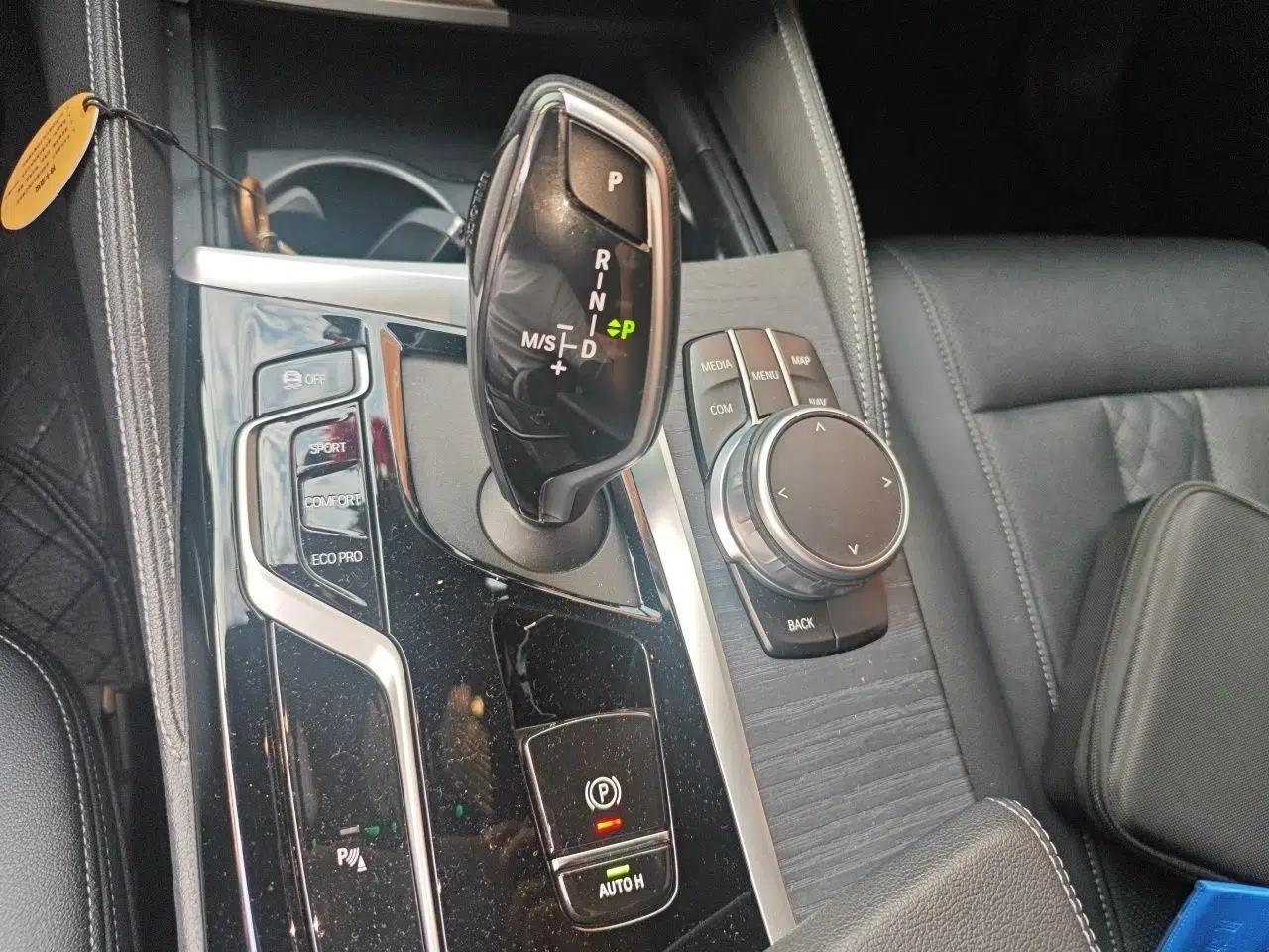 BMW 5 Series 2021 530Li Leading Model M Sport Package — миниатюра 13