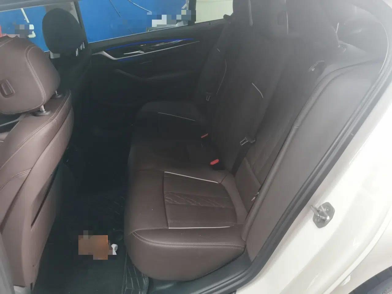 BMW 5 Series 2022 Restyled 525Li Luxury Package — миниатюра 17