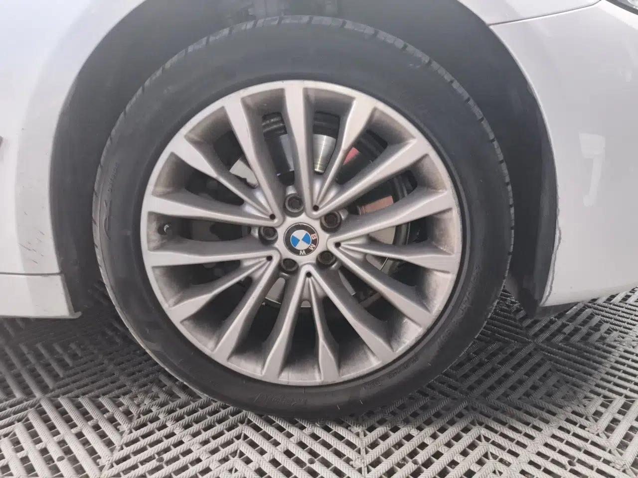 BMW 5 Series 2022 Restyled 525Li Luxury Package — миниатюра 8