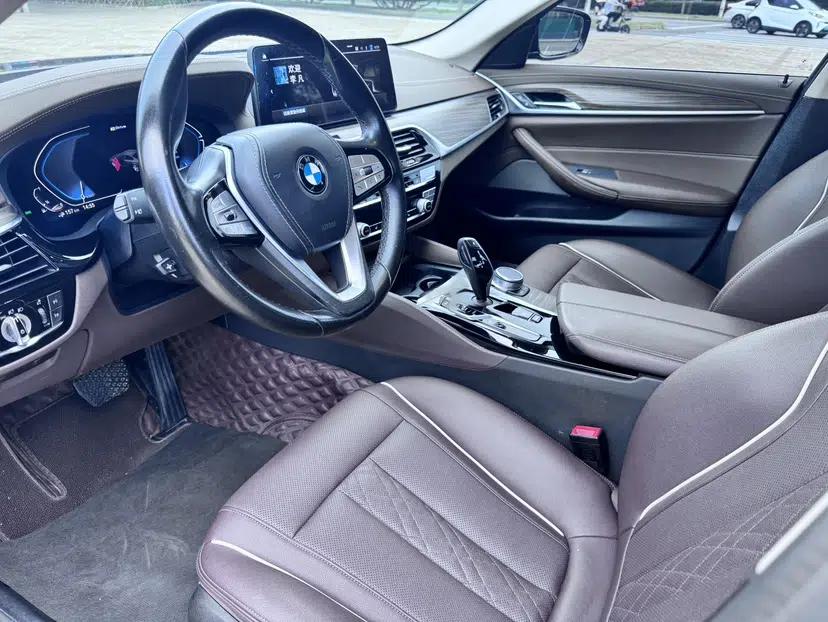 BMW 5 Series New Energy 2021 Updated 535Le Luxury Package — миниатюра 19