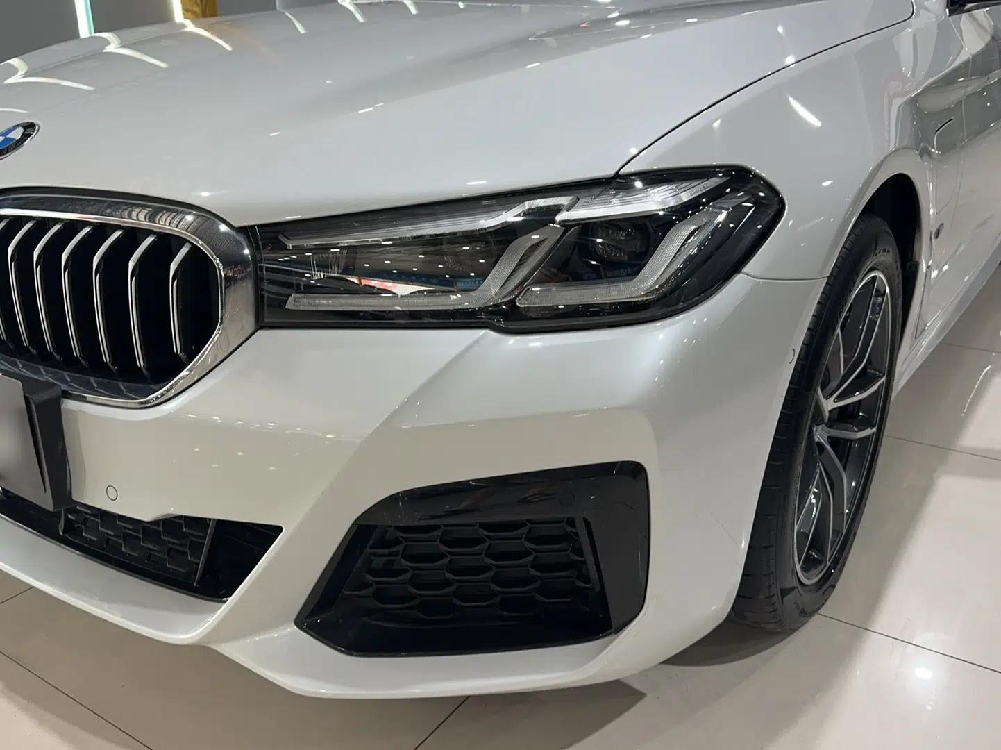 BMW 5 Series New Energy 2021 535Le Pioneer Edition M Sport Package — миниатюра 2