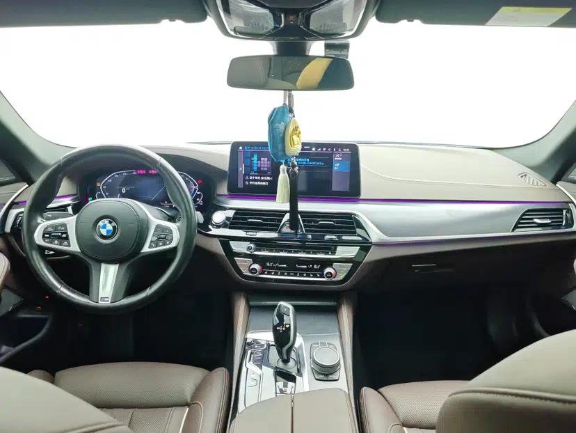 BMW 5 Series New Energy 2021 535Le Pioneer Edition M Sport Package — миниатюра 11