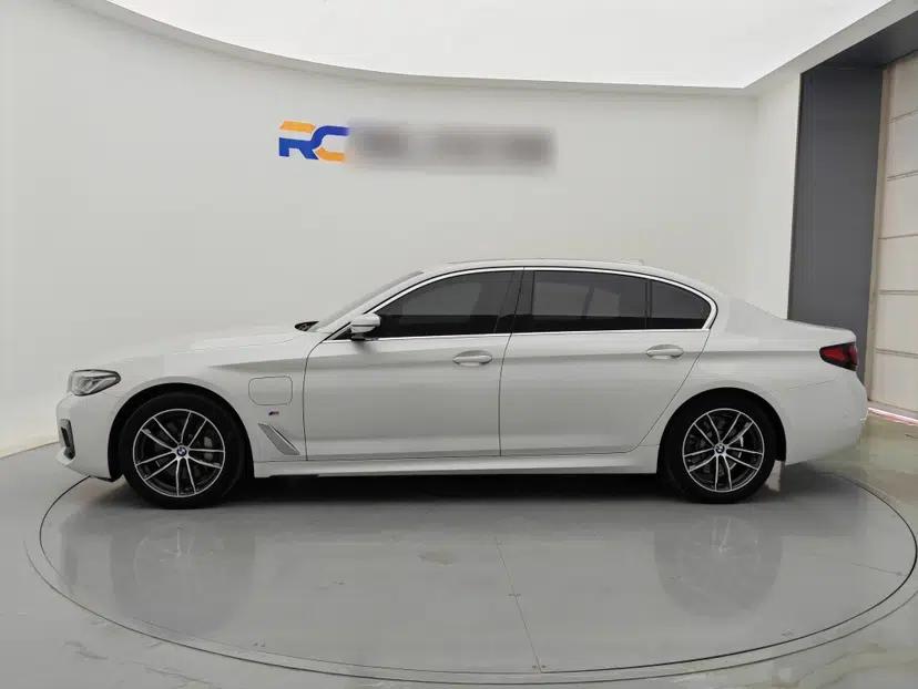 BMW 5 Series New Energy 2021 535Le Pioneer Edition M Sport Package — миниатюра 5