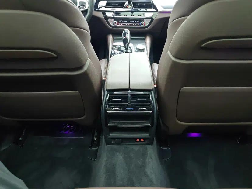 BMW 5 Series New Energy 2021 535Le Pioneer Edition M Sport Package — миниатюра 9