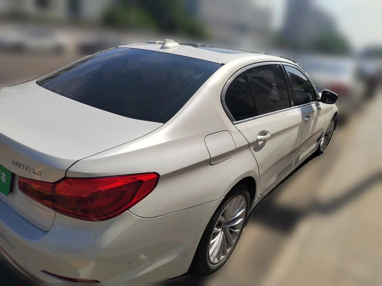BMW 5 Series 2020 530Li Luxury Edition Premium Package — миниатюра 6
