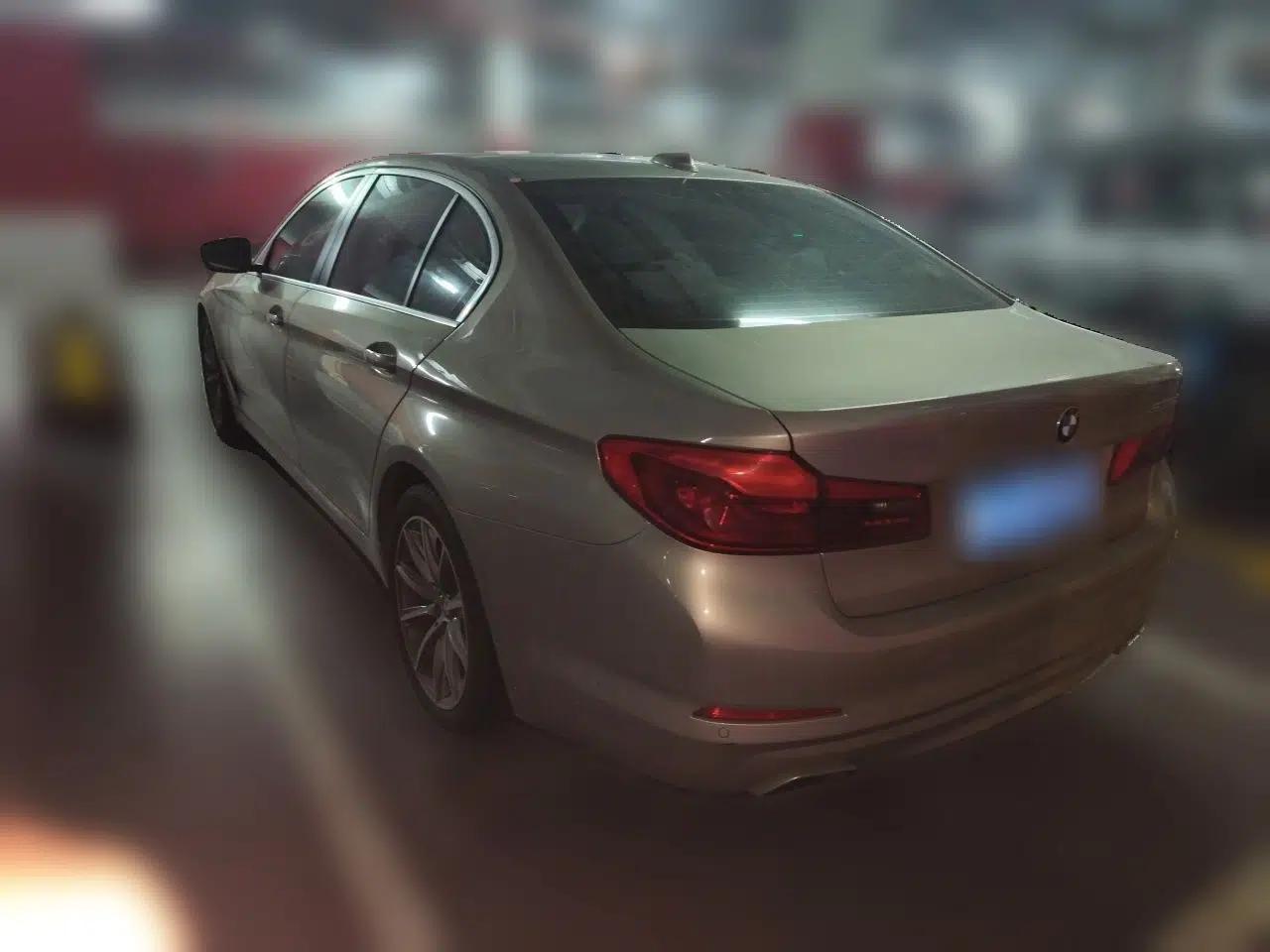 BMW 5 Series 2018 528Li Launch Special Edition — миниатюра 4