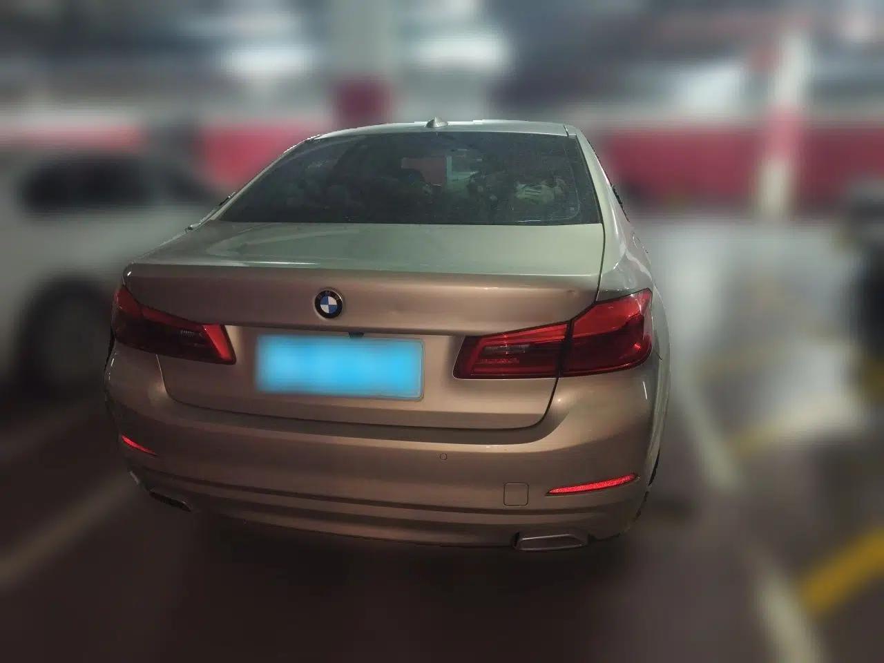 BMW 5 Series 2018 528Li Launch Special Edition — миниатюра 5