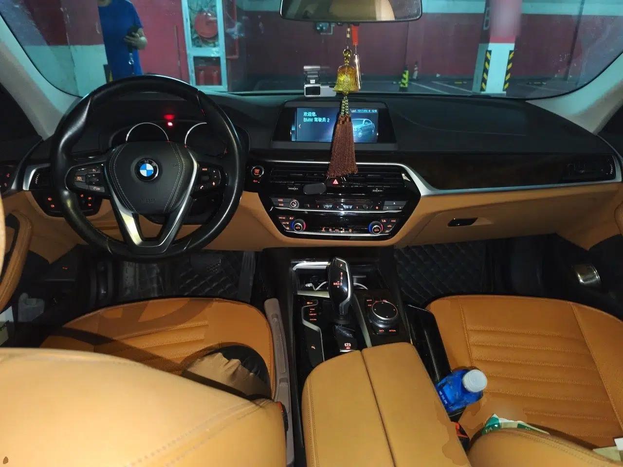 BMW 5 Series 2018 528Li Launch Special Edition — миниатюра 9