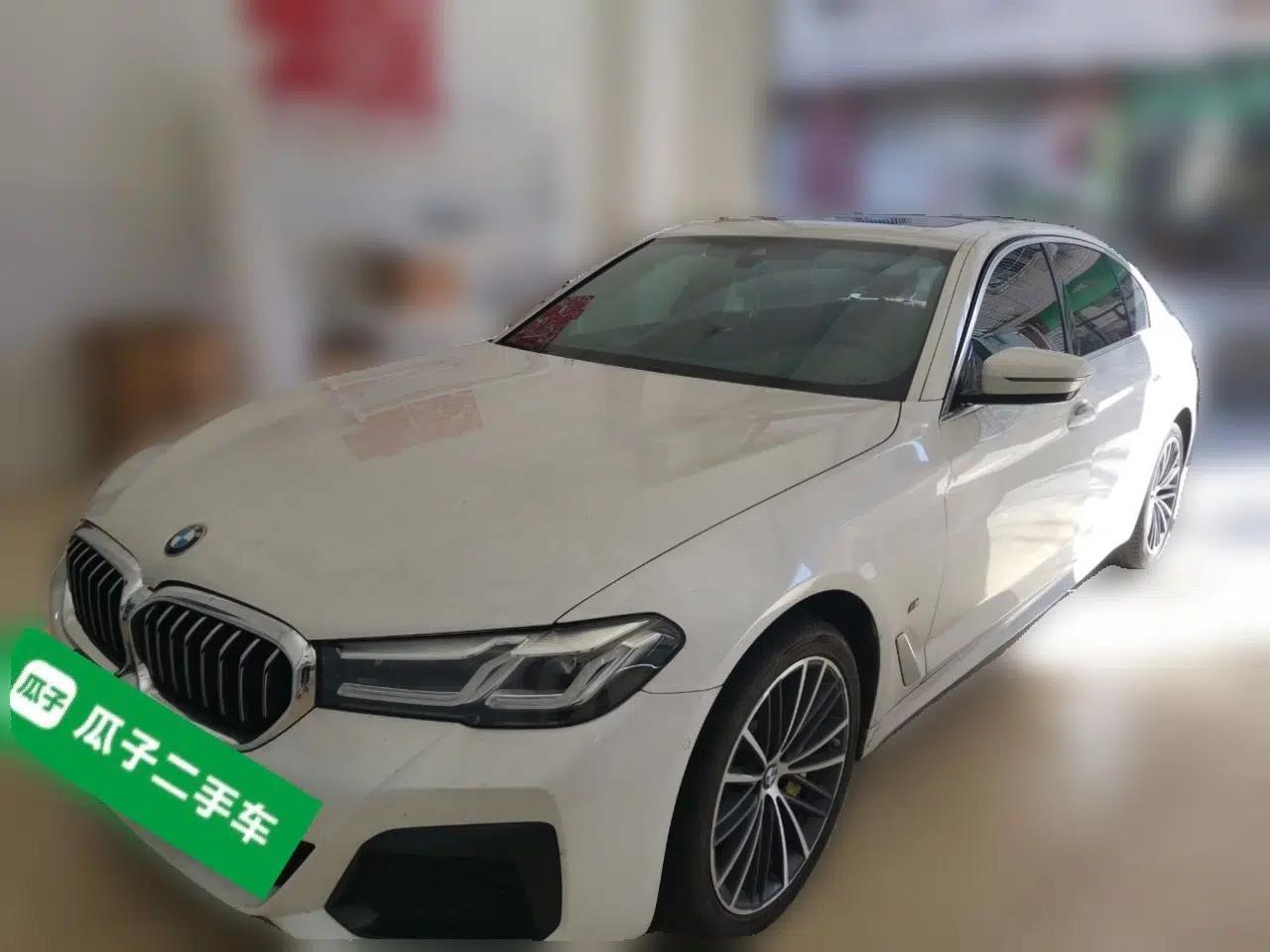 BMW 5 Series 2022 Restyled 530Li Leading Edition M Sport Package — миниатюра 1