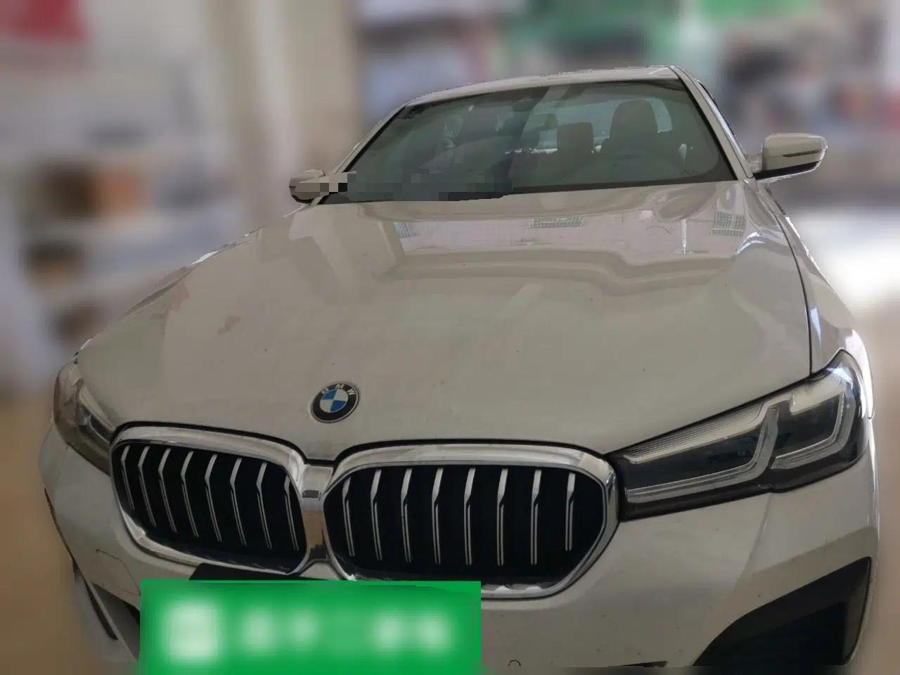 BMW 5 Series 2022 Restyled 530Li Leading Edition M Sport Package — миниатюра 2