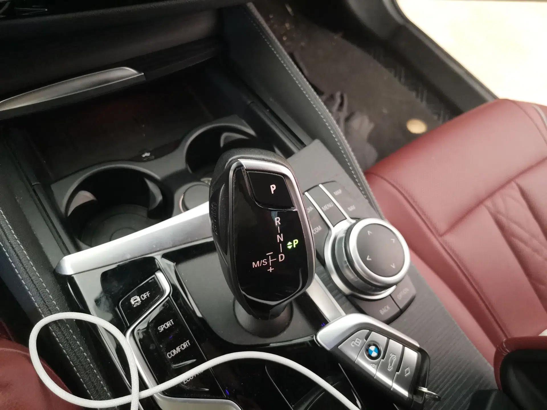 BMW 5 Series 2022 Restyled 530Li Leading Edition M Sport Package — миниатюра 14