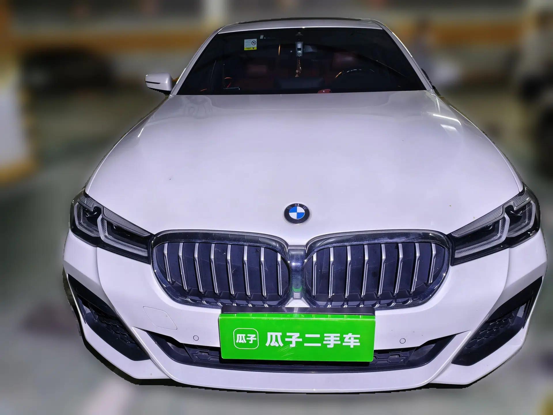 BMW 5 Series 2022 Restyled 530Li Leading Edition M Sport Package — миниатюра 2