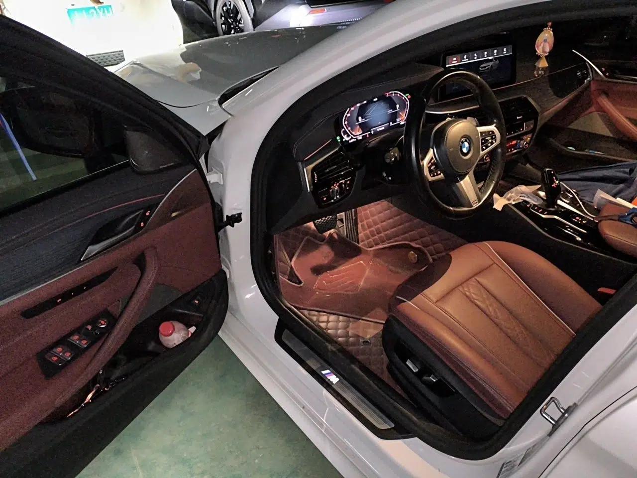 BMW 5 Series 2022 Restyled 530Li Leading Edition M Sport Package — миниатюра 16