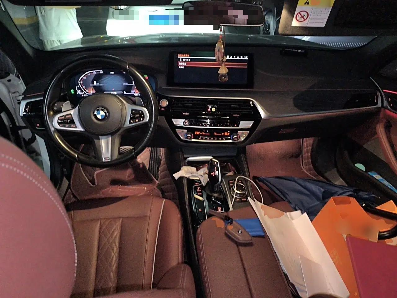 BMW 5 Series 2022 Restyled 530Li Leading Edition M Sport Package — миниатюра 9