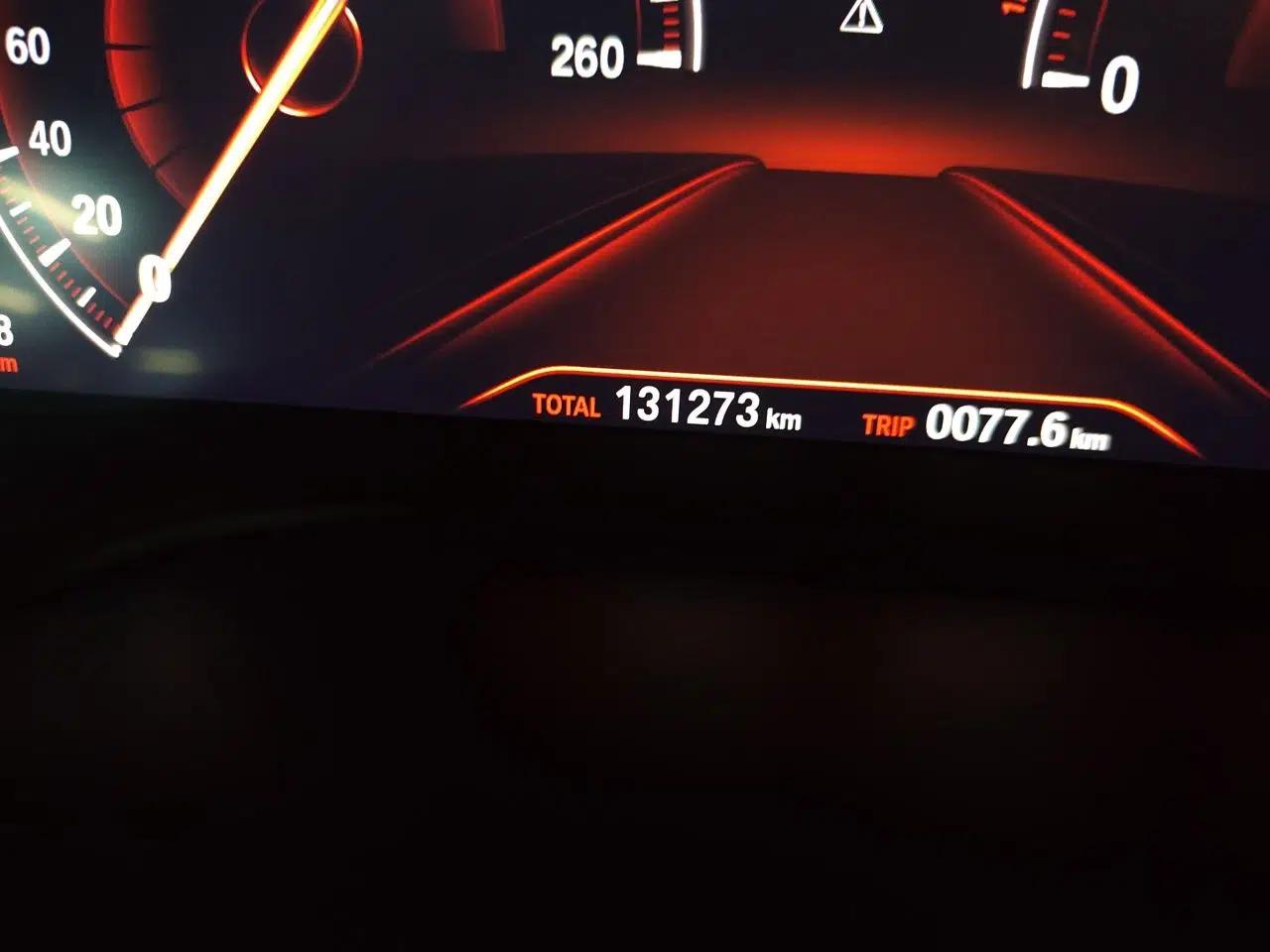 BMW 5 Series 2019 530Li Leading Model Luxury Package — миниатюра 12