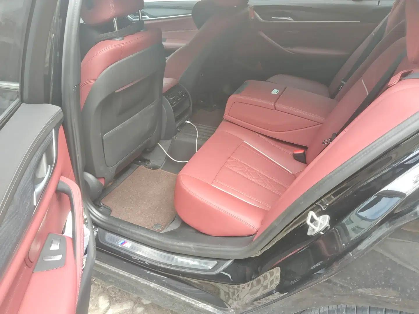 BMW 5 Series 2023 530Li Leading Model M Sport Package — миниатюра 17