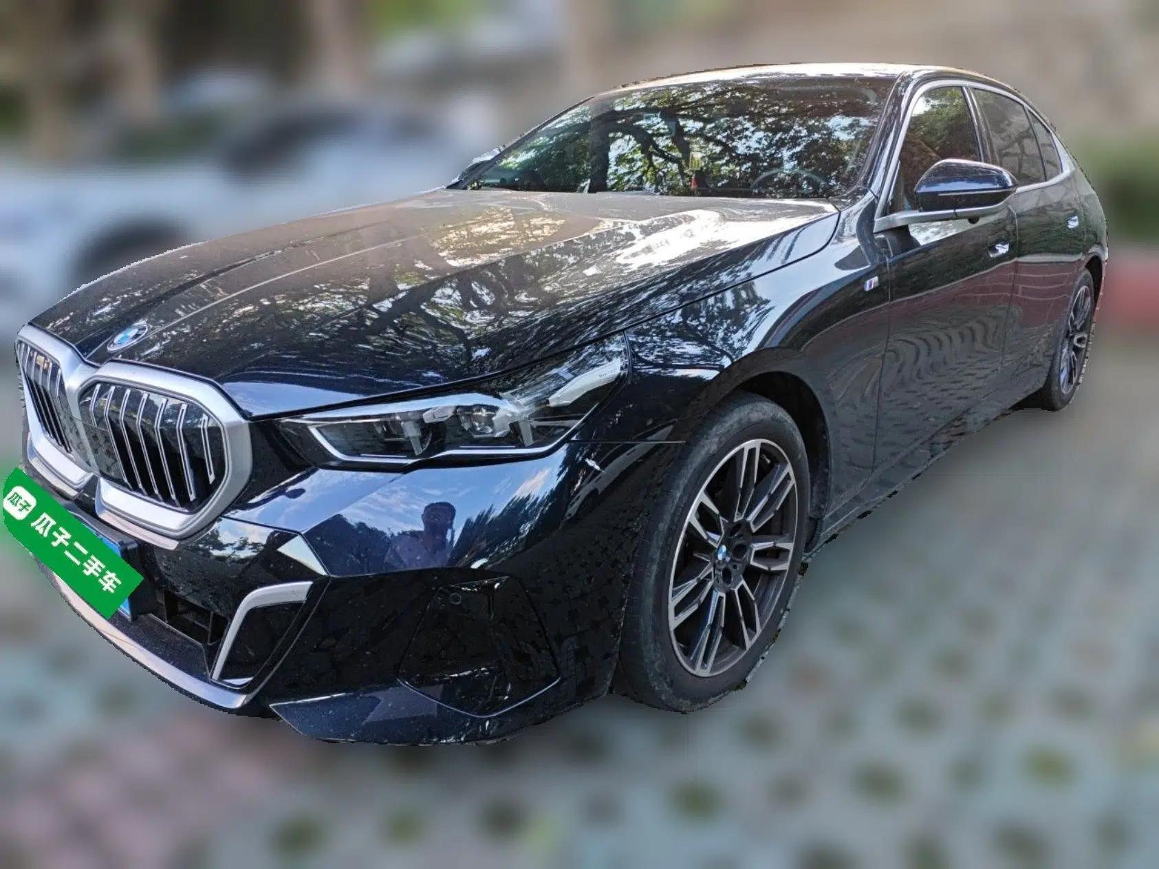 BMW 5 Series 2024 525Li M Sport Package — миниатюра 1