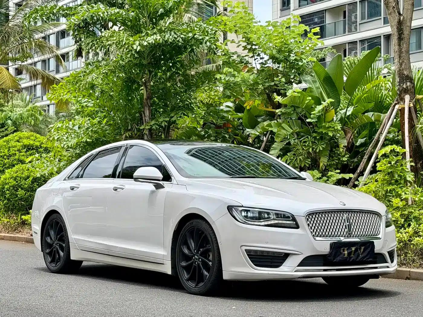 Lincoln MKZ 2020 2.0T Premium Edition — миниатюра 3