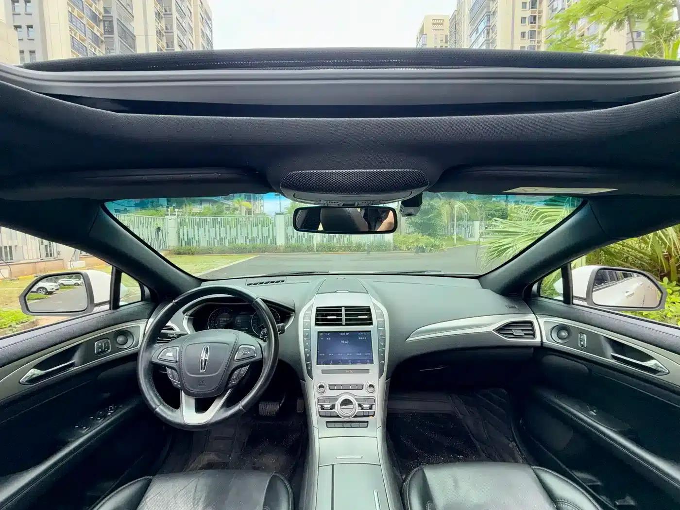 Lincoln MKZ 2020 2.0T Premium Edition — миниатюра 4