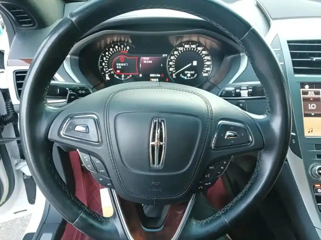 Lincoln MKZ 2018 2.0T Premium Edition — миниатюра 7