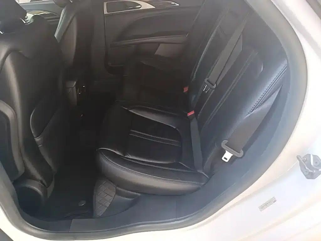Lincoln MKZ 2017 2.0T Premium Edition — миниатюра 17