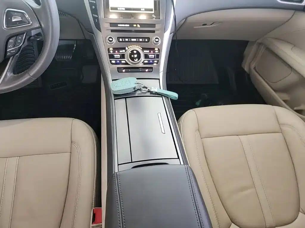 Lincoln MKZ 2018 2.0T Premium Edition — миниатюра 14
