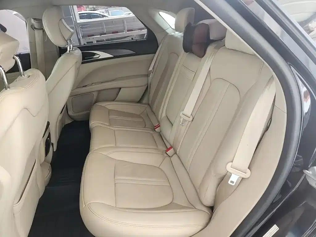 Lincoln MKZ 2018 2.0T Premium Edition — миниатюра 17