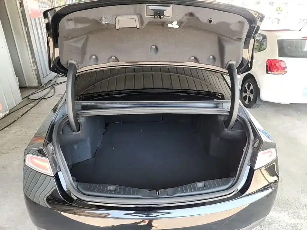 Lincoln MKZ 2018 2.0T Premium Edition — миниатюра 19