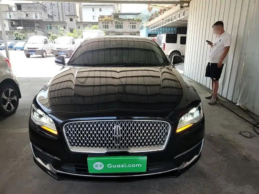 Lincoln MKZ 2018 2.0T Premium Edition — миниатюра 3
